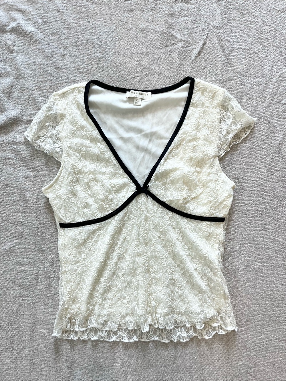 Thirty/Thirty Lace Vneck Top